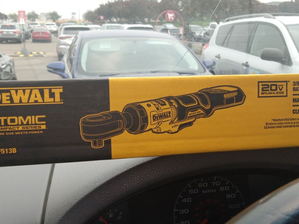 Dewalt 20V COMPACT 3/8" RATCHET