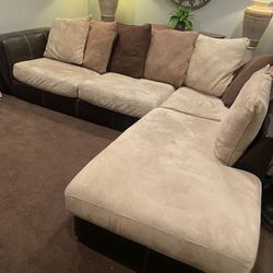 2 Piece Sectional With Pillows