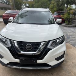 Nissan Rogue SV 2020
