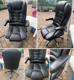 Computer chair
