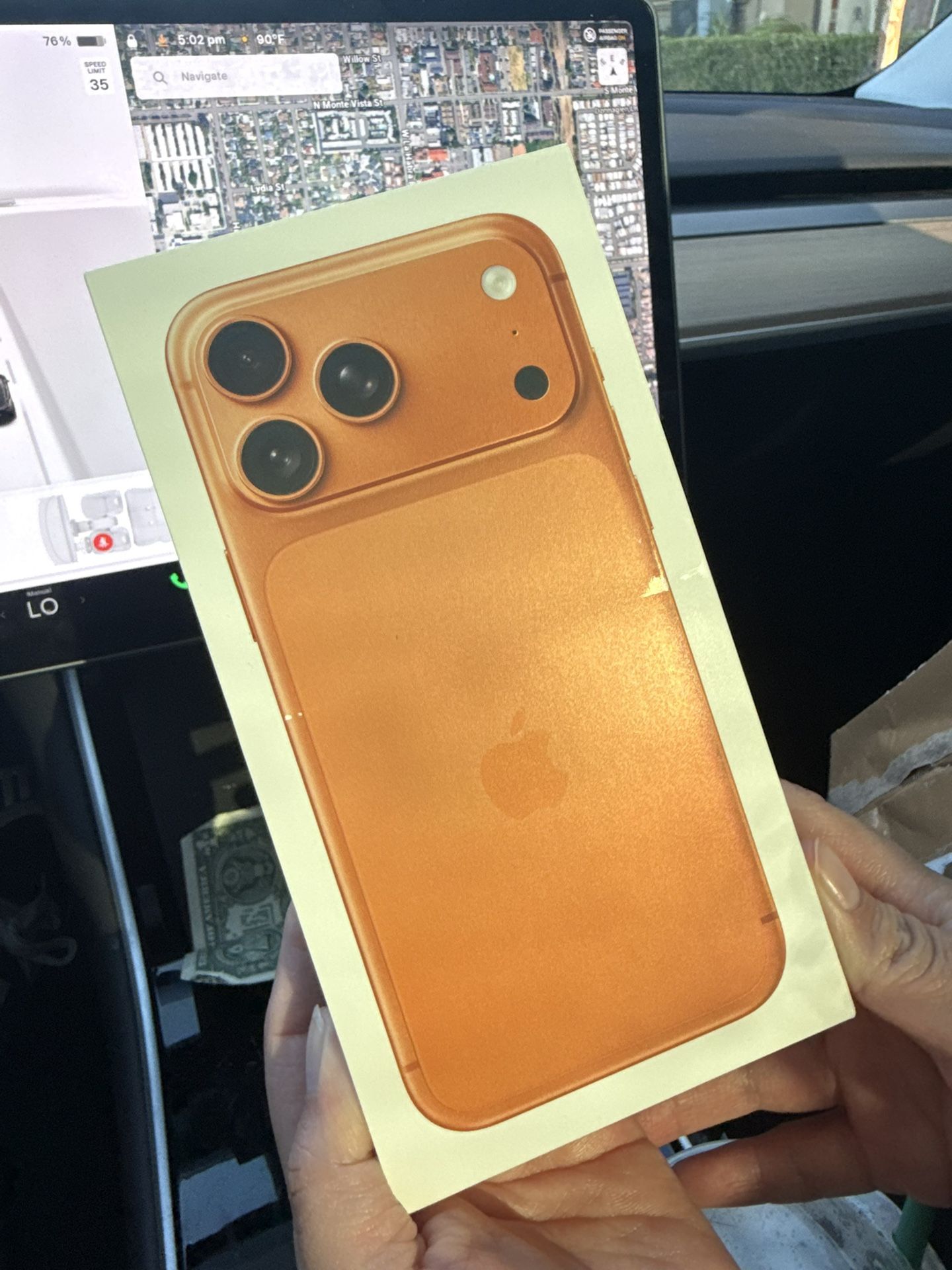 Unlocked iPhone 17