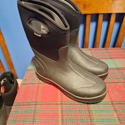 New Bogs  Boots Mens 13