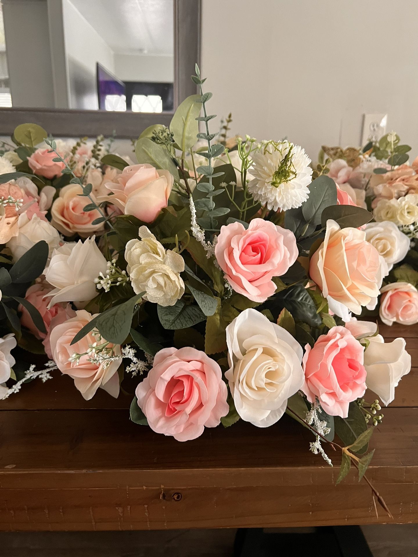 Light Pink & Champagne Gold Floral Centerpieces