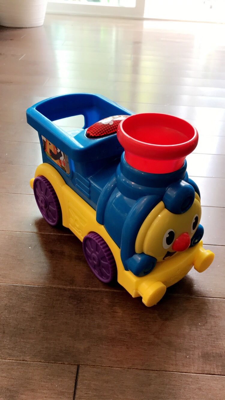 Bright starts roll and pop choo choo train