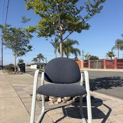 Vintage 1970s Stylex Cantilever Chairs with Exact Dimensions.