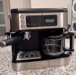 De'Longhi All-In-One Combination Coffee and Espresso Machine COM530M: 10-Cup, 15 Bars, Digital Timer