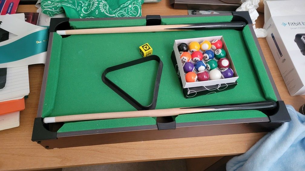 Mini Pool Table