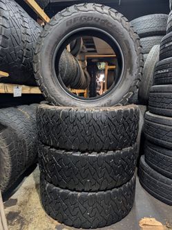 LT285/60R20 Bfgoodrich $450 Set of 4