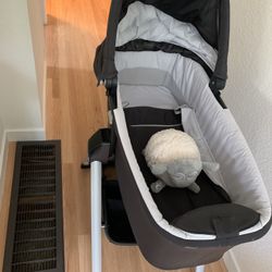 Demi Nuna Bassinet 