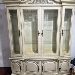 China Cabinet Solid Wood