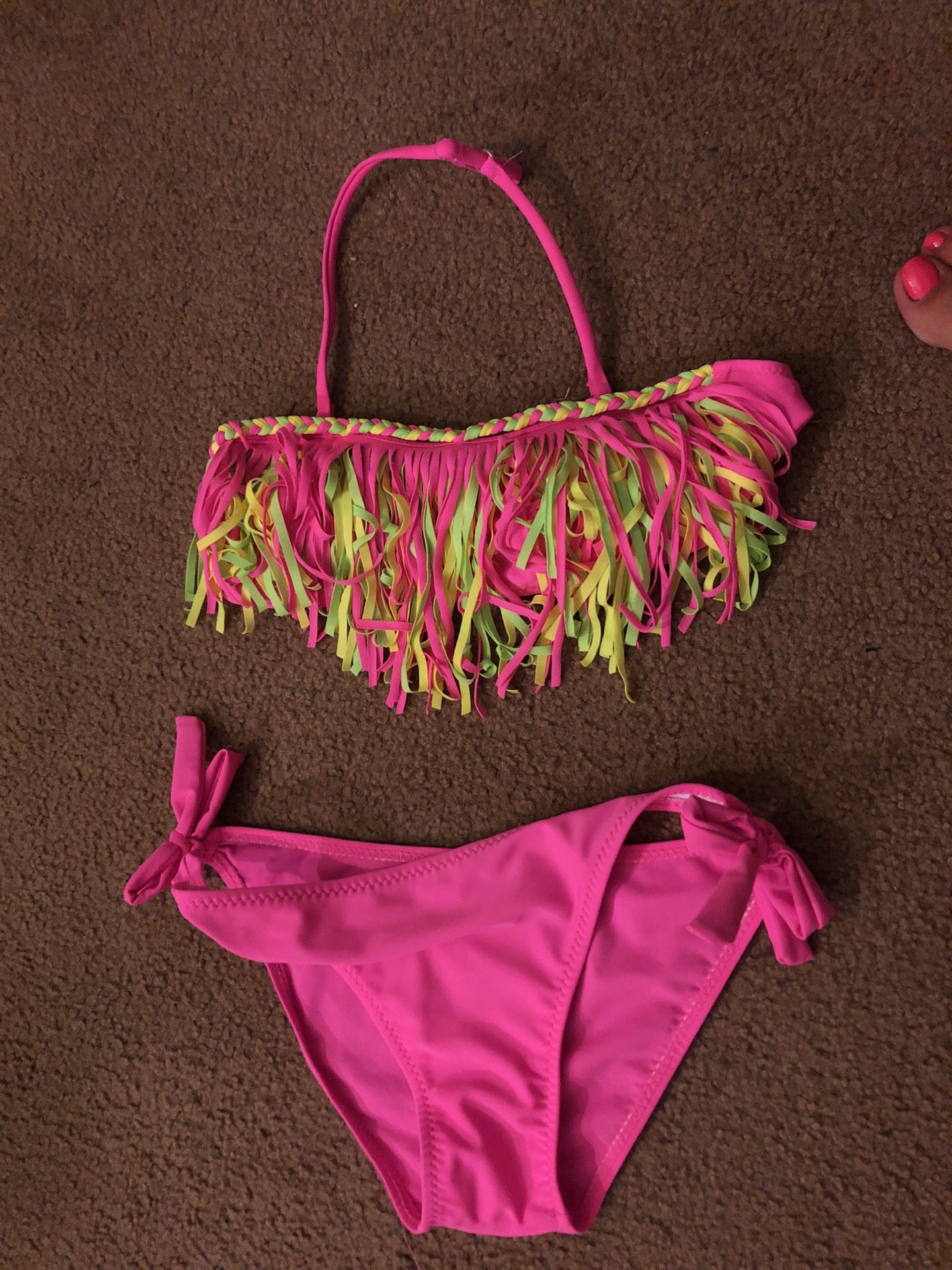 Girls/kids xl bathing suit (fit my 9 year old who wears 7/8 clothes)