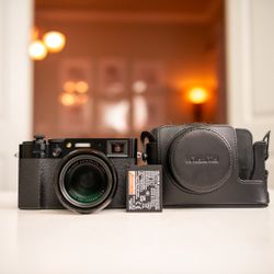 Fujifilm X100vi Camera