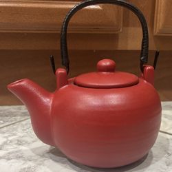 Numi Ceramic Teapot With Infuser. Brand New. 