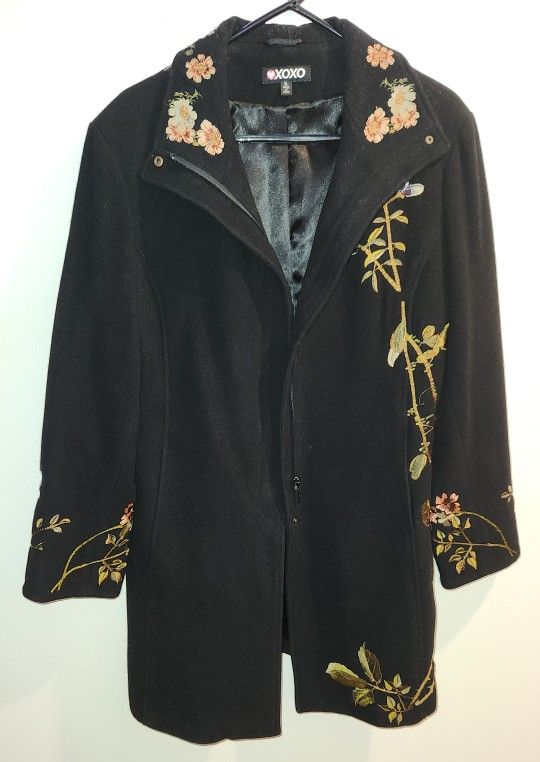 Stunning Vintage Embroidered Wool/Cashmere Coat by XOXO Floral Botanical Xl