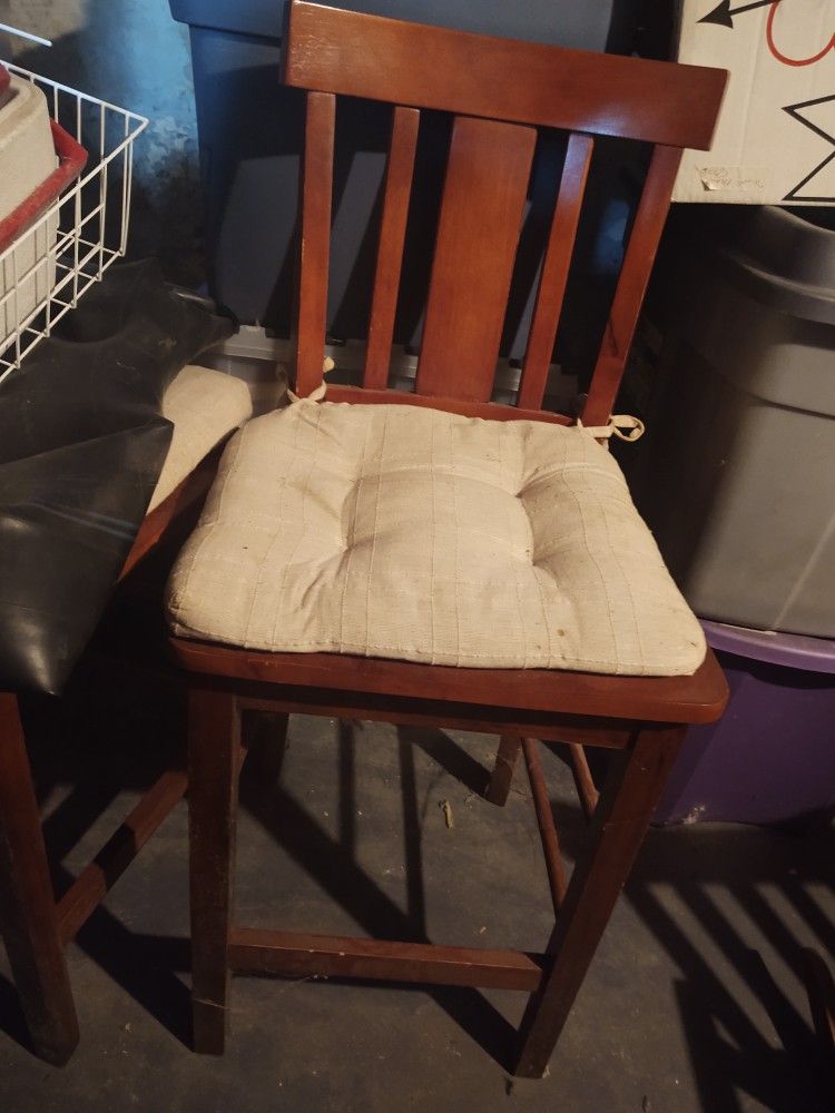 4 Bar Height Chairs