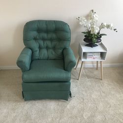 Vintage Green Fabric Swivel Chair In Great Condition FREE Local Delivery 🚚 