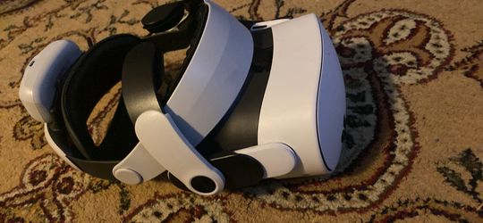 Meta Quest 3s With BoBoVr Head strap