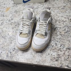 Jordan 4 Pure Money