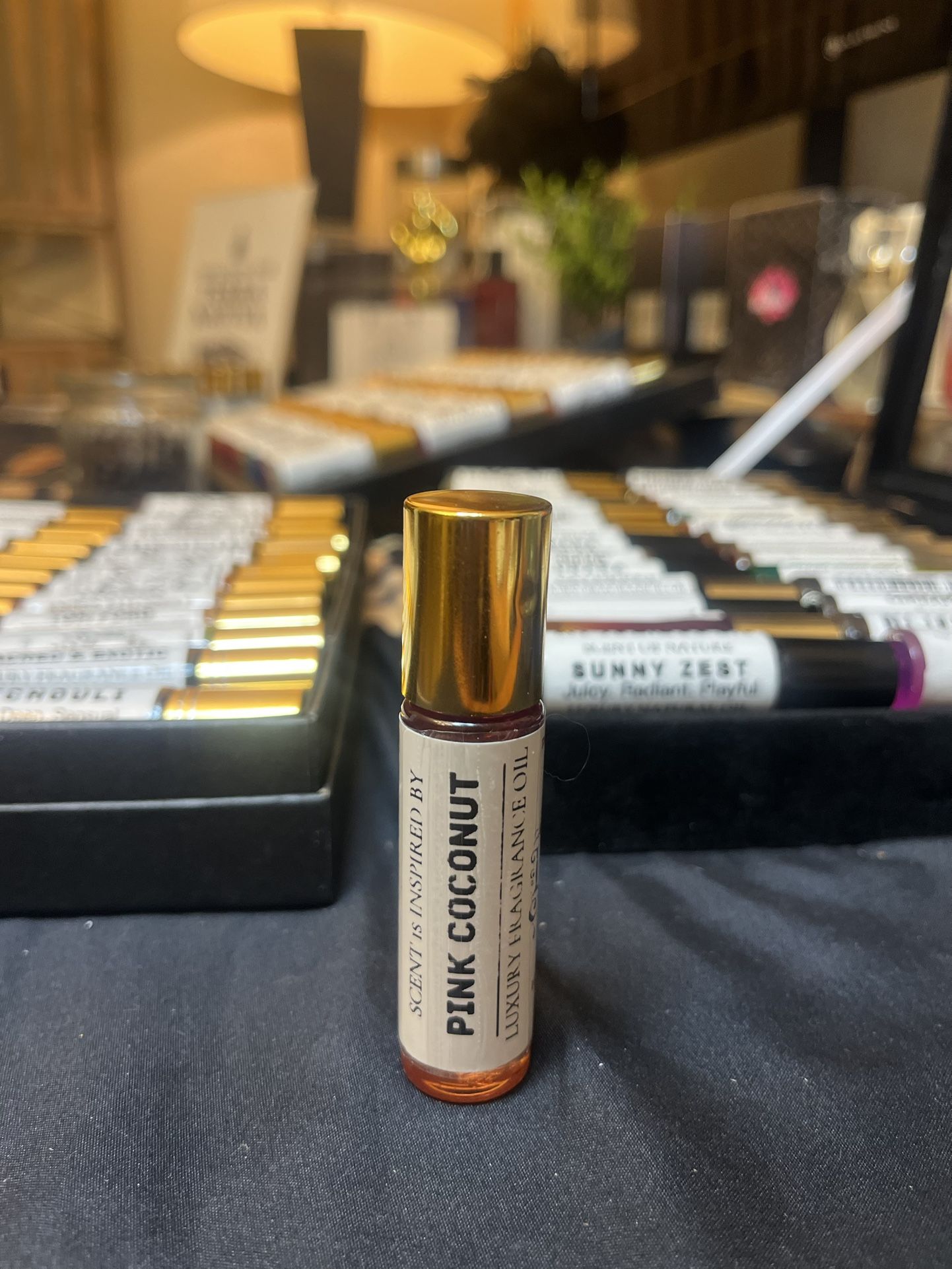 π₯₯ Pink Coconut Perfume Oil β Sweet & Tropical Unisex Escape! π₯₯ Pure Perfume Oil | Made in USA πΊπΈ β¨ Description: Transport yourself to a dreamy is