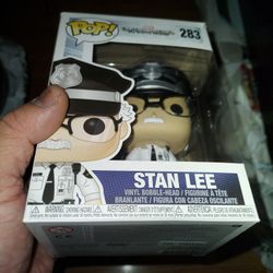 Selling Stan Lee Funko 283