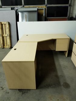 L shaped desk set
