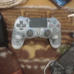 PS4 Controller