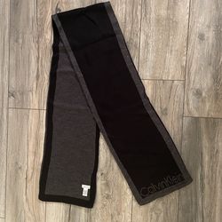 Calvin Klein Scarf - EXCELLENT CONDITION