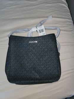 Michael Kors Messenger Bag