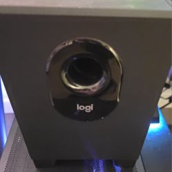 Logitech Z313 Speakers with Subwoofer