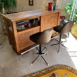 Groovy Vintage Parquet Dry Bar