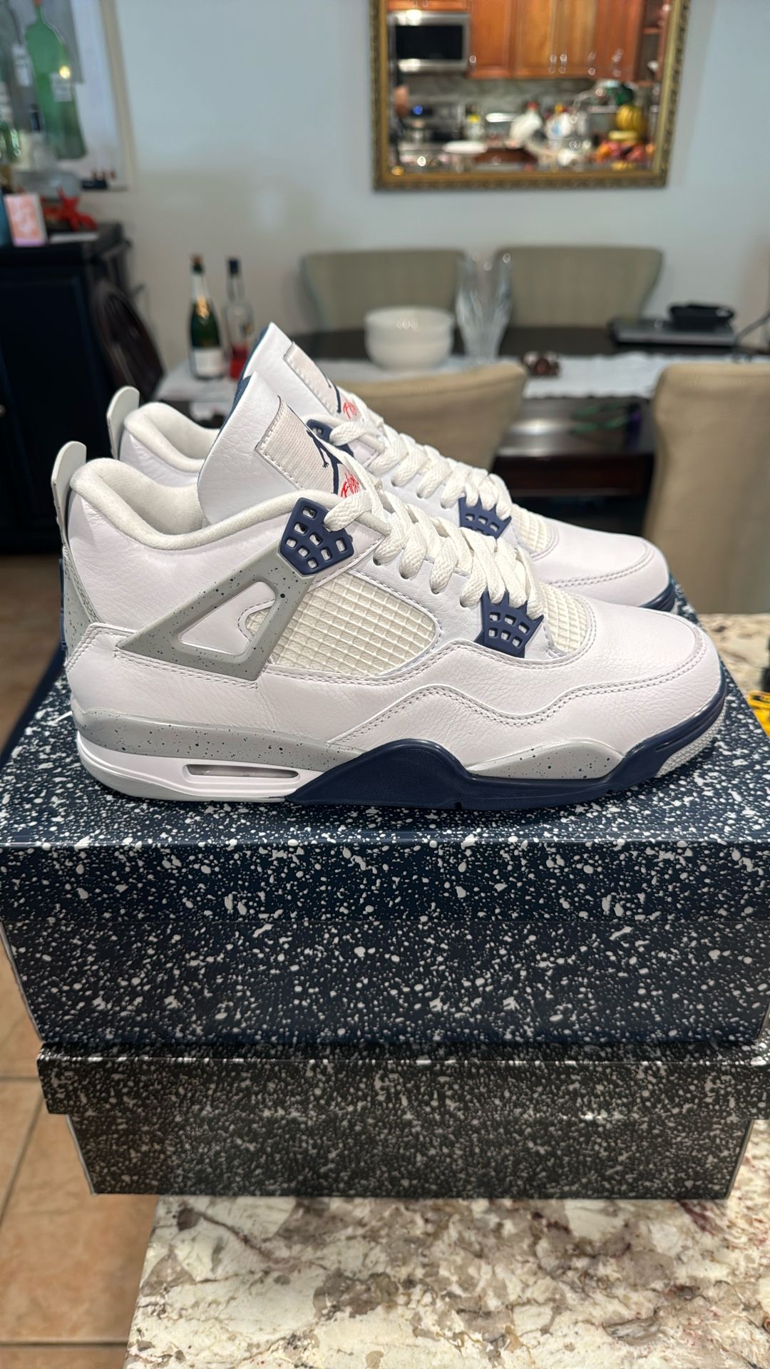 jordan 4 midnight navy Sz 10 BRAND NEW