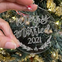 Engraved Acrylic Ornament Just Married 