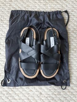 Totem Sandles
