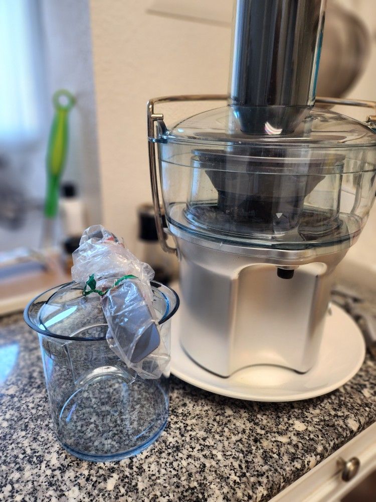 Berville Compact Juicer