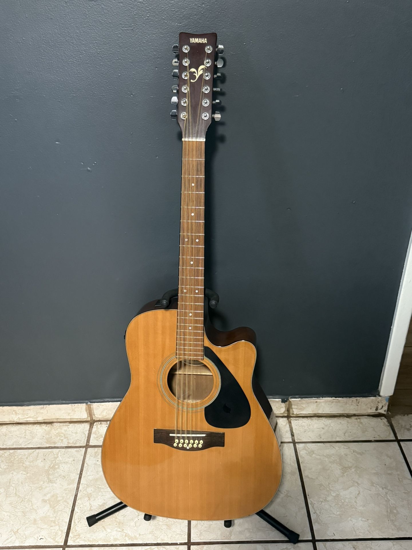 Yamaha 12 String Guitar
