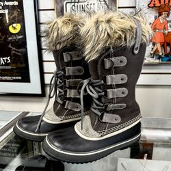 SOREL Joan of Arctic WP suede leather Snow boots sz 7 EU 38 Black/Gray EUC / NEW
