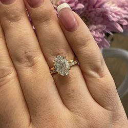 Oval engagement ring set with hidden halo Silver 925, gold, rose gold vermeil bridal set with 3.5CT oval CZ and moissanite band