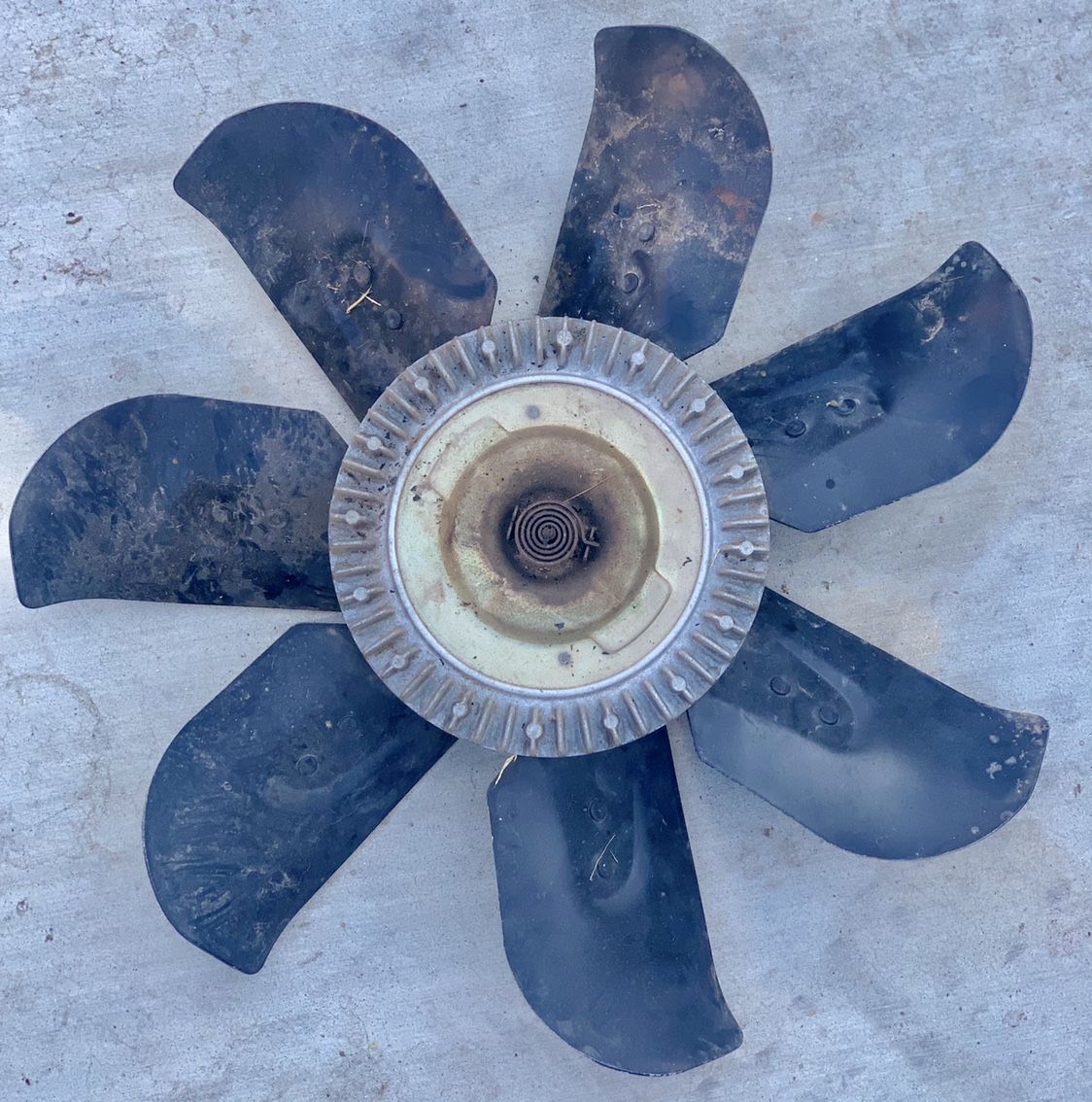 1969 GM Engine Fan 350 V8 Vintage Chevy Car for Sale in San Fernando, CA OfferUp