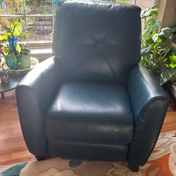 Blue Leather Macys Recliner Chair $400 