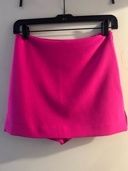 Hot pink skort