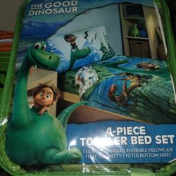 Arlo Good Dinosaur 🦕🦕 Bed Set