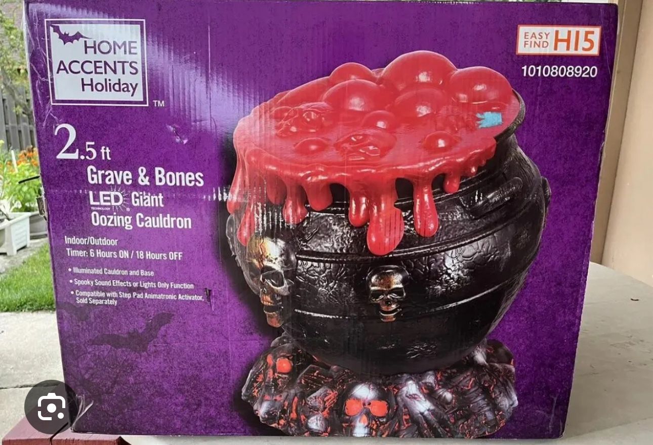 Grave And Bones With Sound 