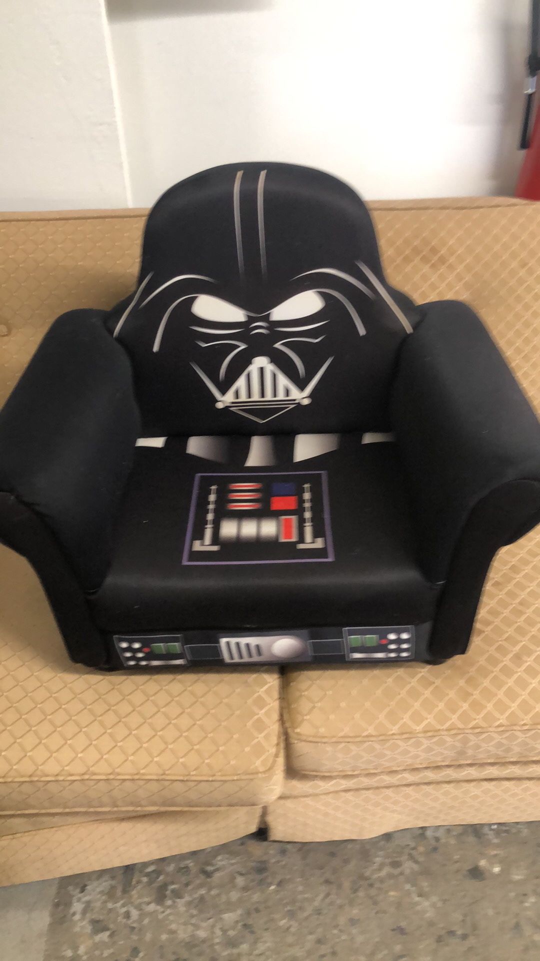 Good Condition Kids Comfortable Chair