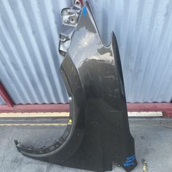 2013-2018 Toyota RAV4 Left Fender 