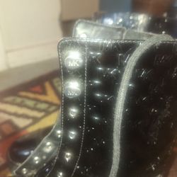 MK WOMENS LEATHER BOOTS