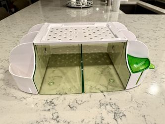 Munchkin Diaper Change Organizer