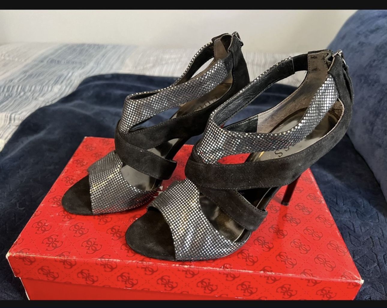 Guess Suede Heels Size 7