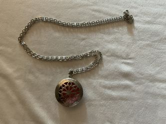Silvery Diffuser/ Locket Necklace