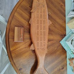 Beautiful Wooden Salmon Cribbage Board with Fish Trinket Box for Pegs
