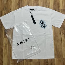 White amri tee